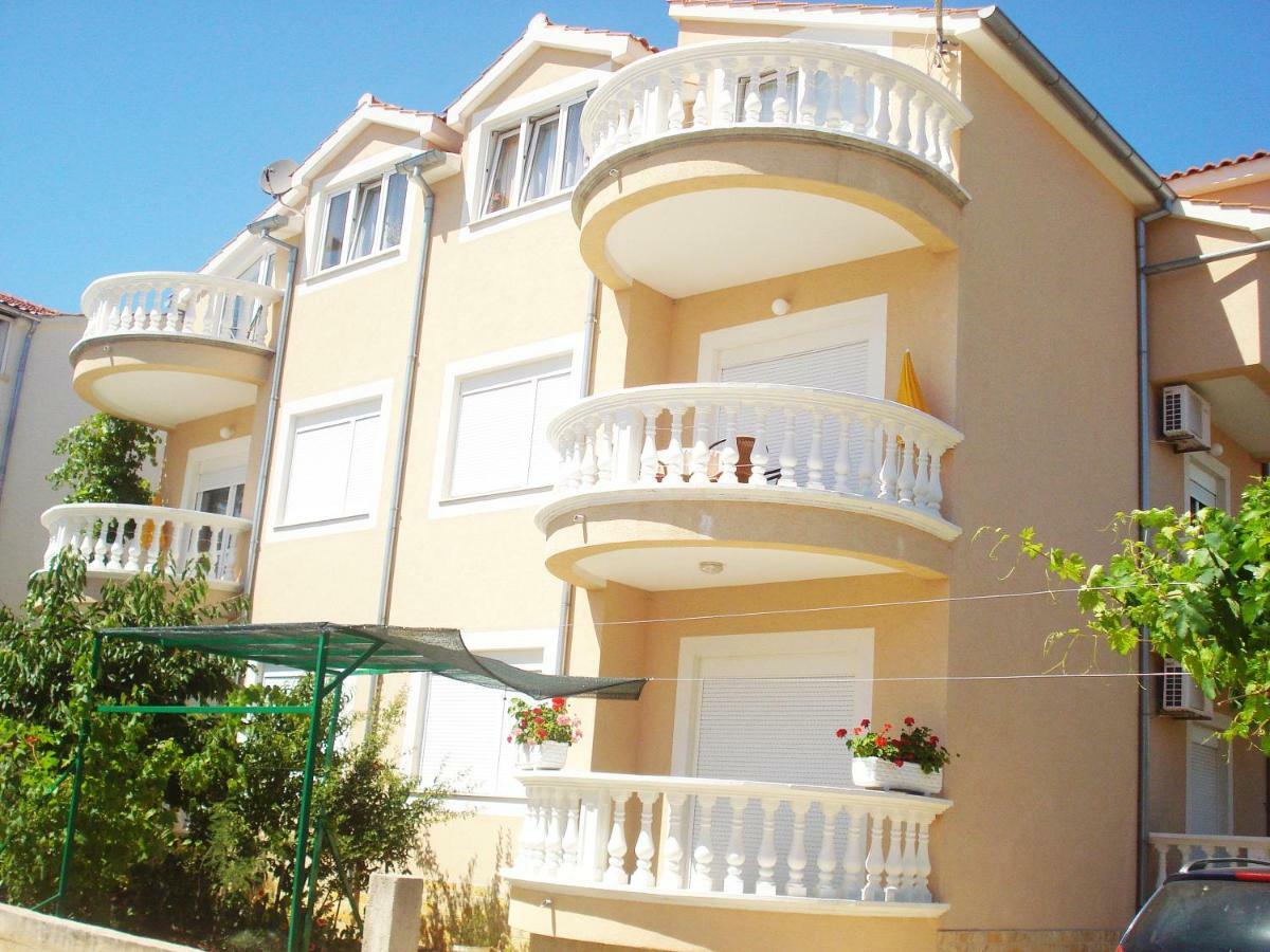 Apartment Bilac Vodice Esterno foto